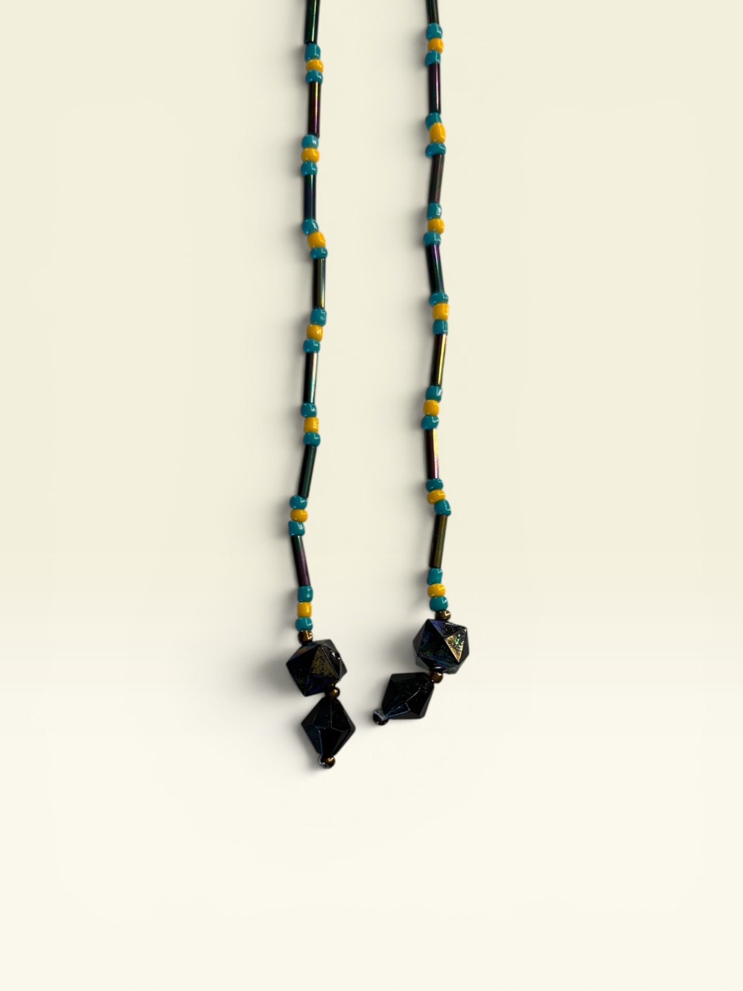 Collar Mare