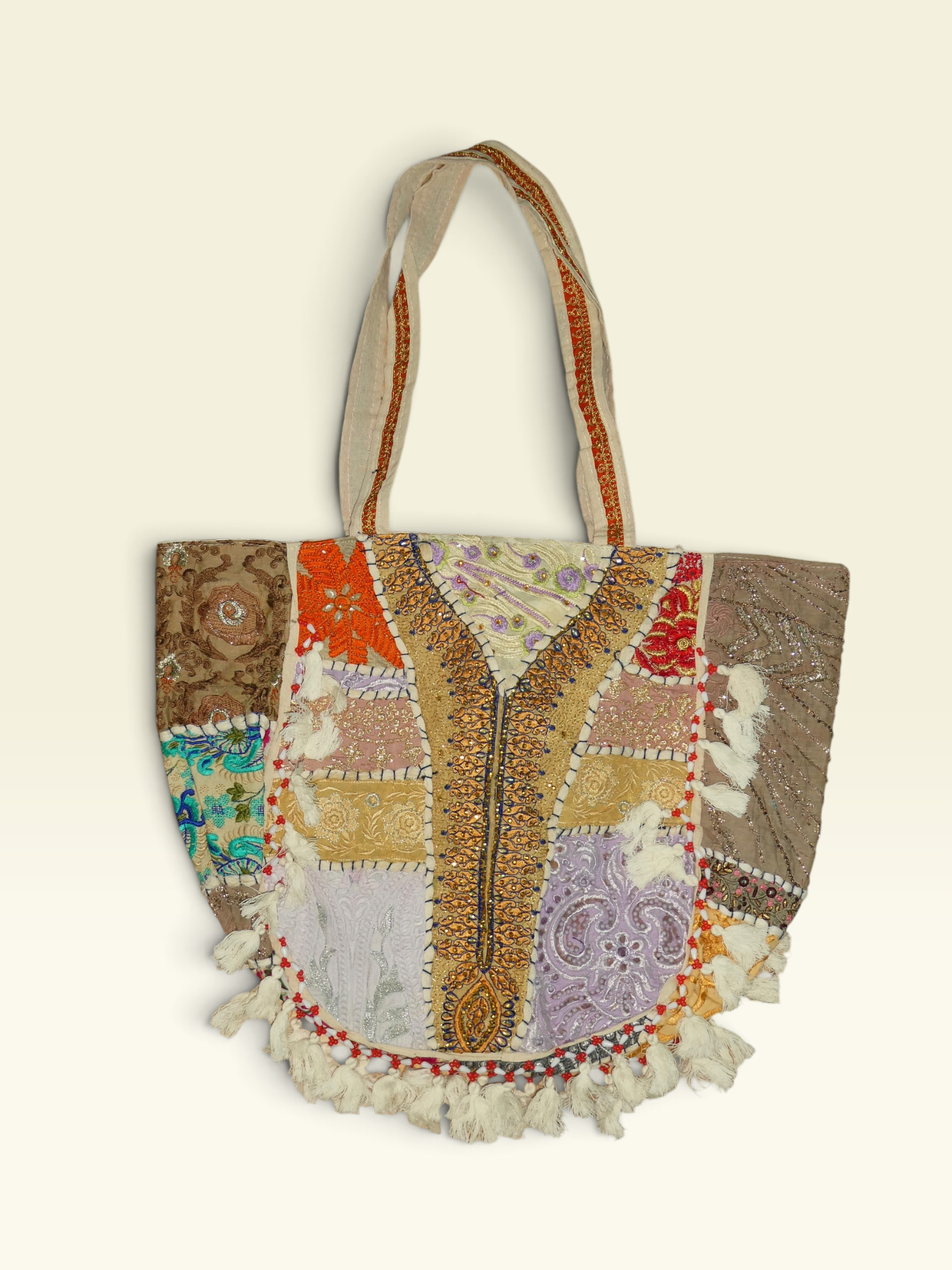 Tote Arena 01