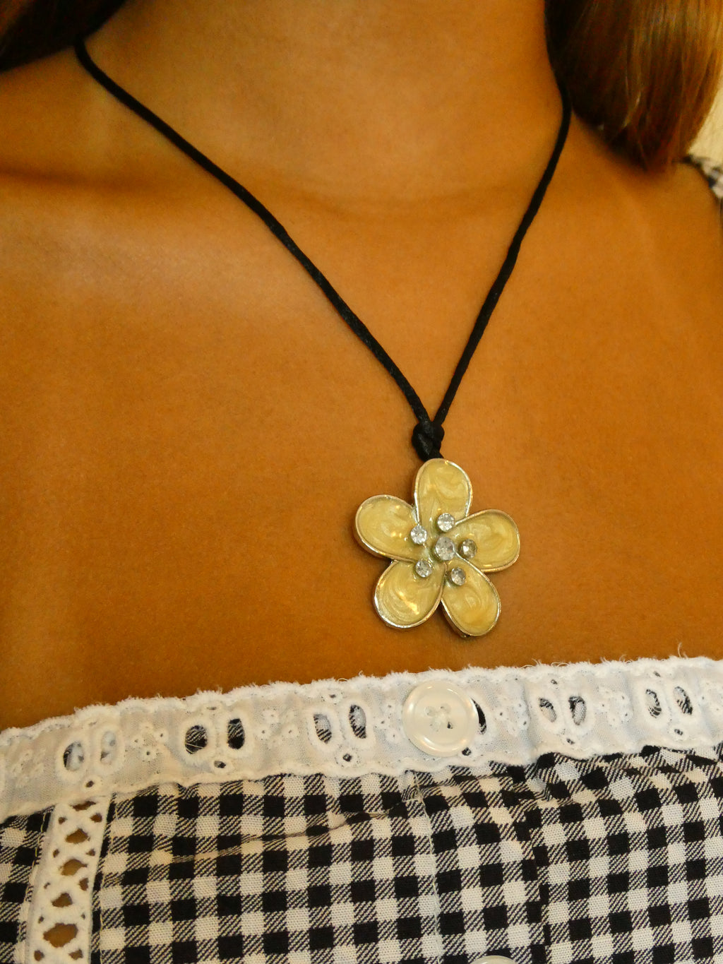 Collar Flor de Arena
