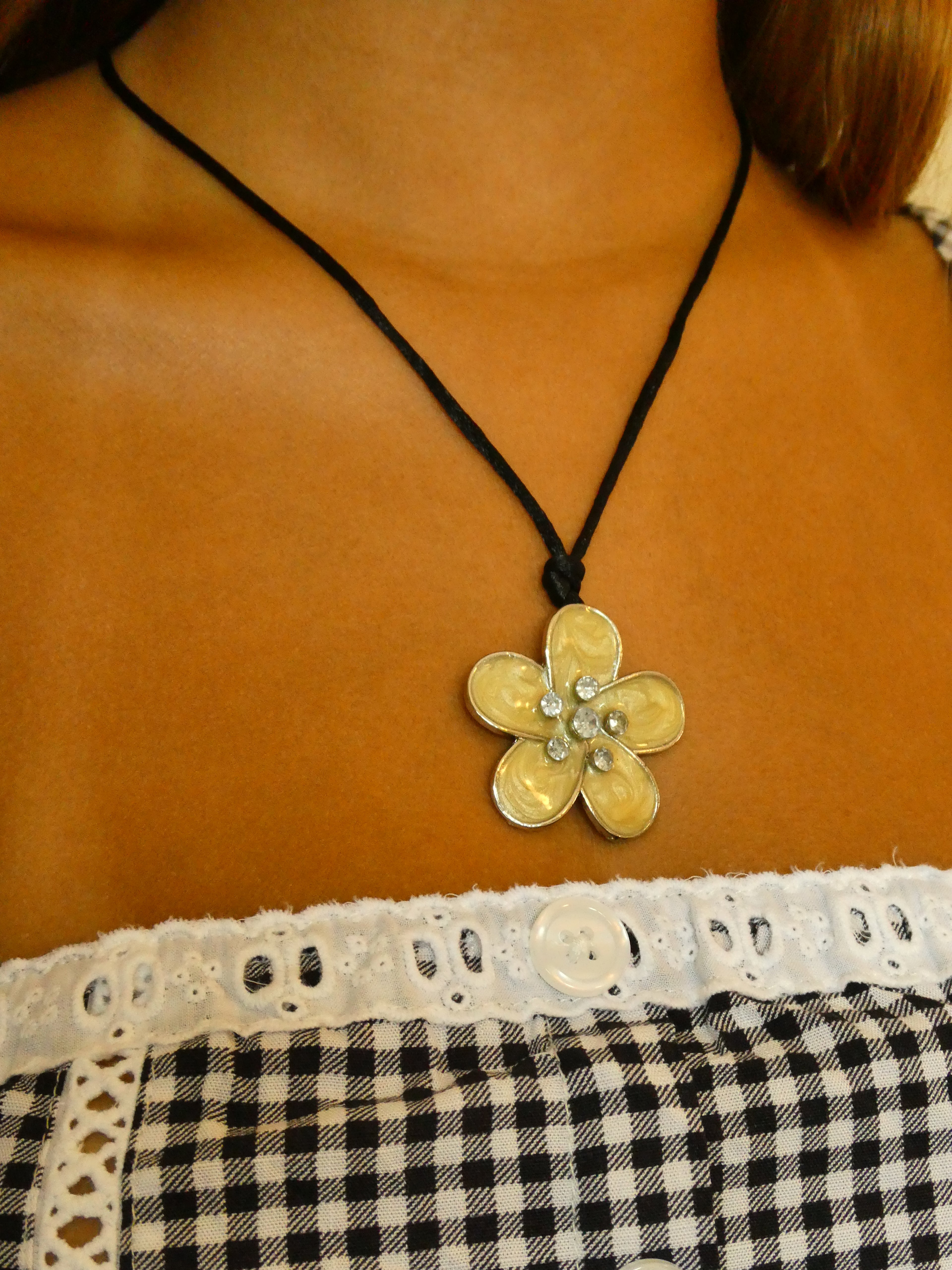 Collar Flor de Arena