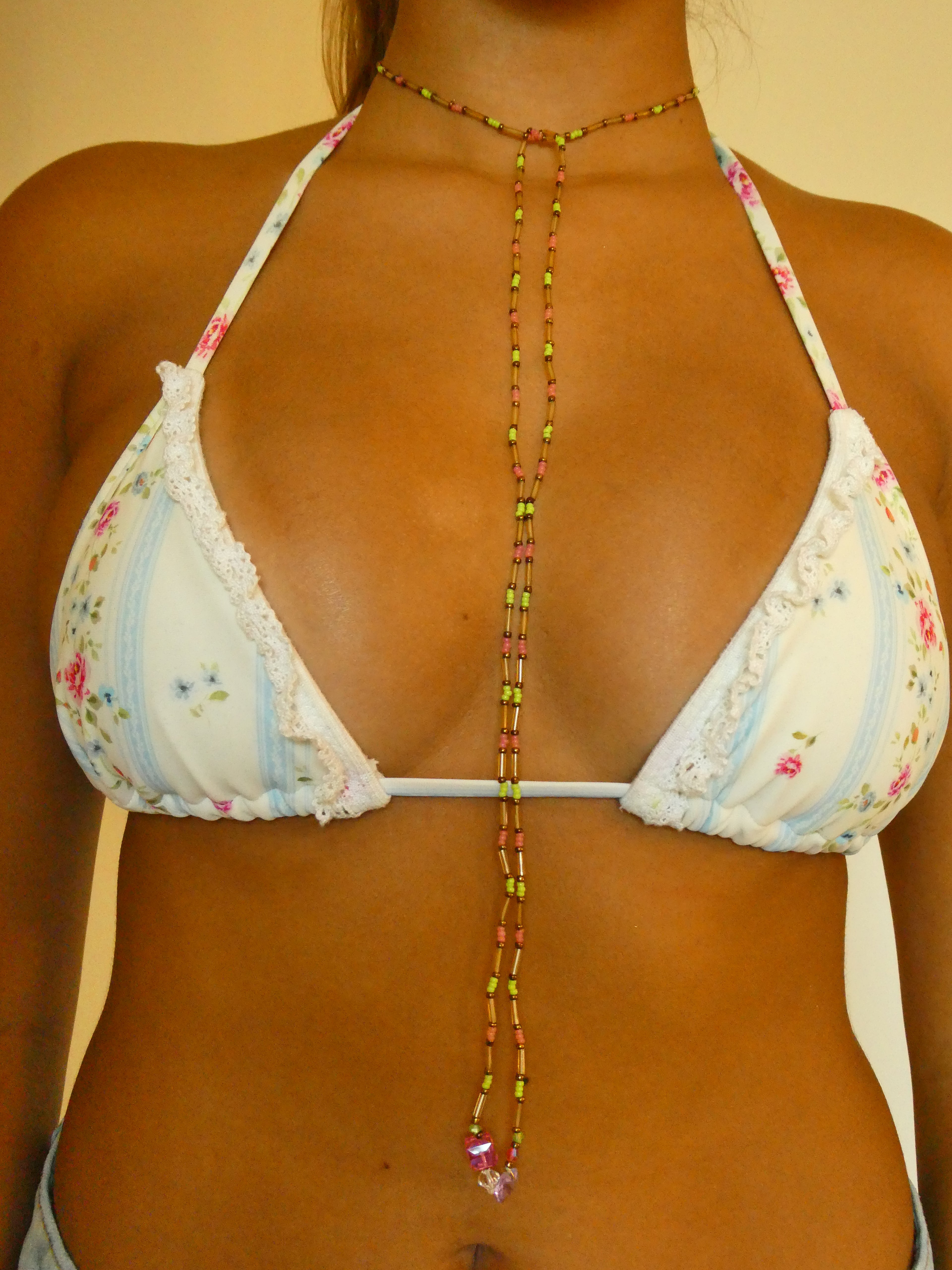 Collar Kiwi 02